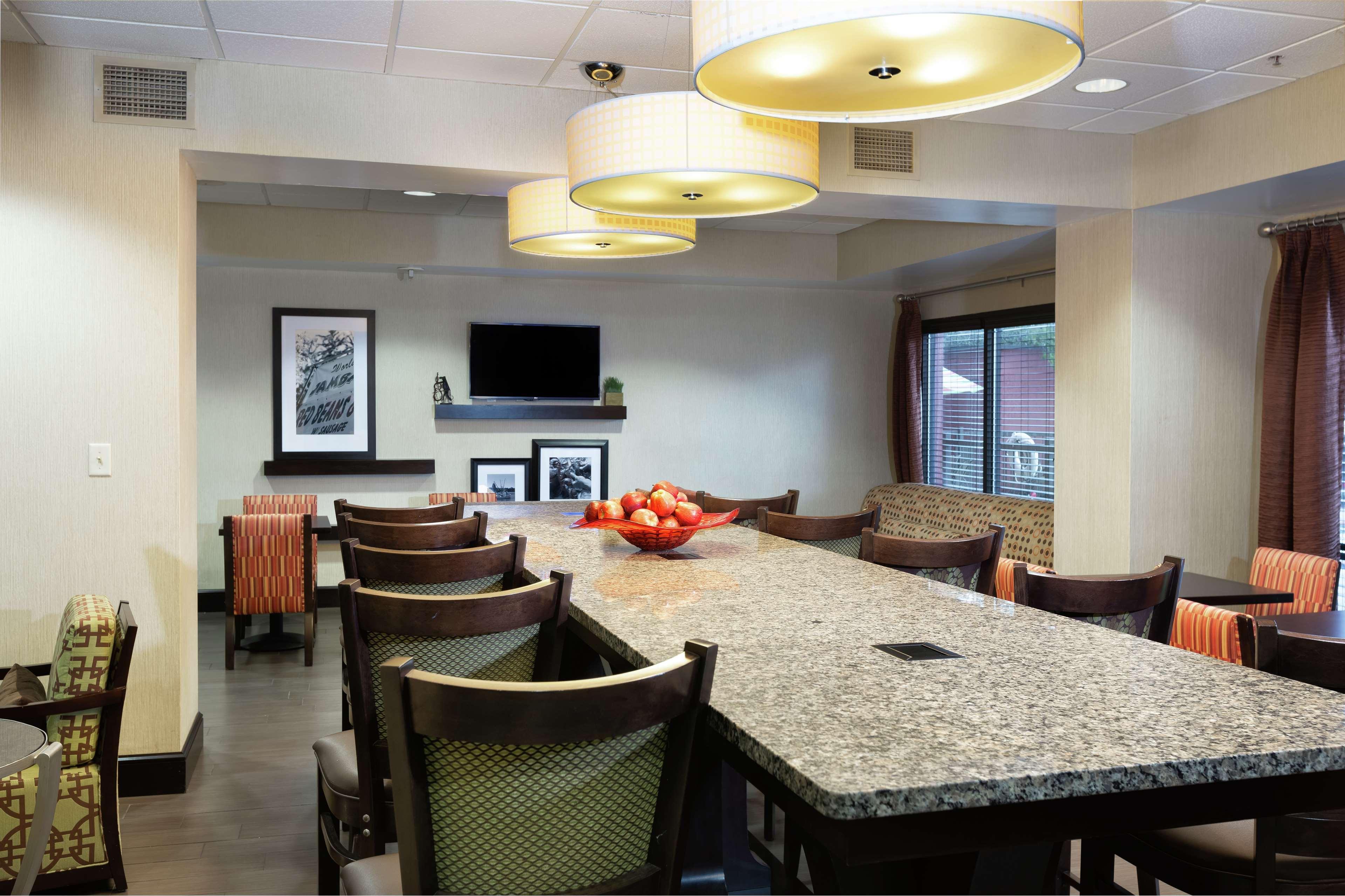 Hampton Inn Houma Kültér fotó