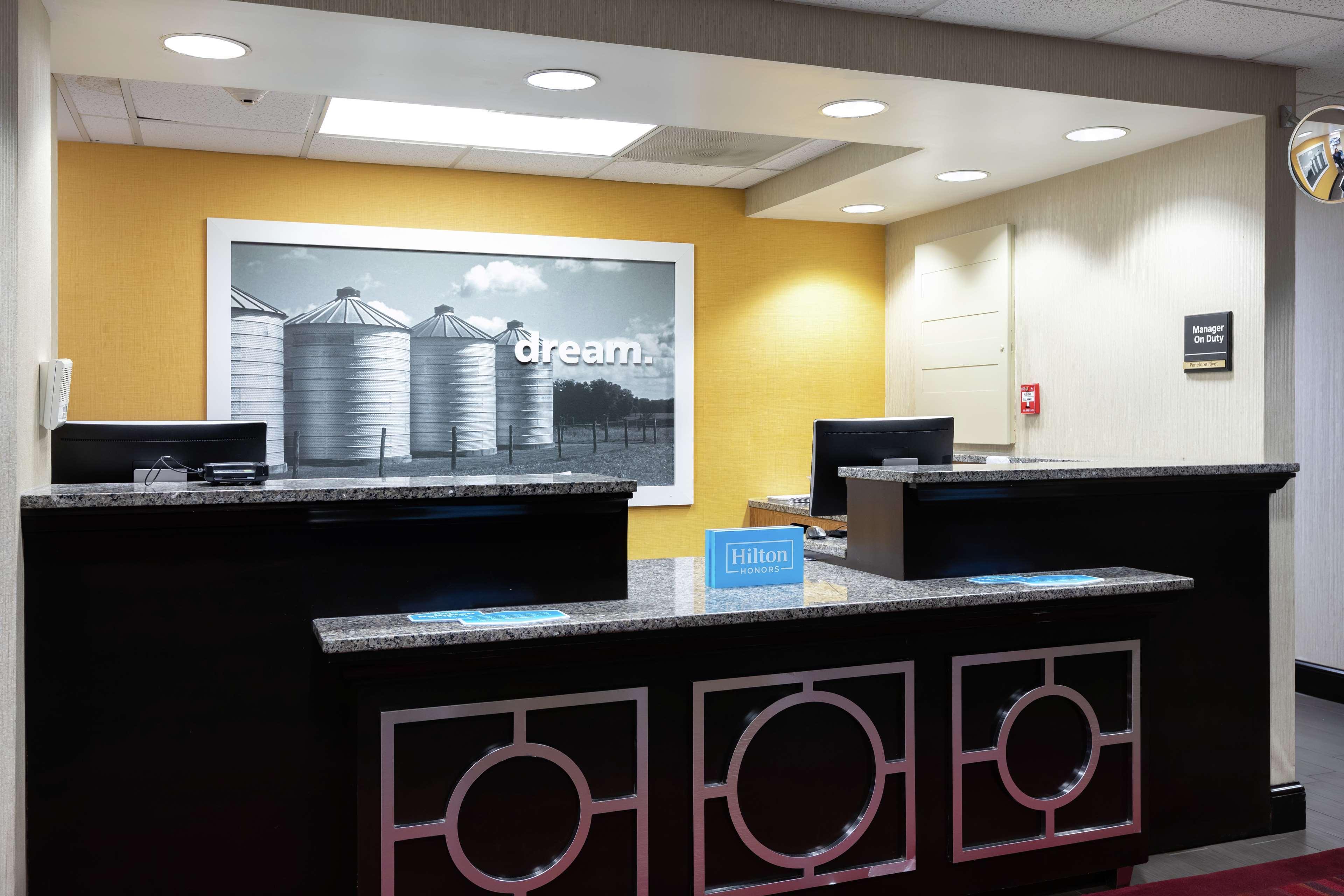 Hampton Inn Houma Kültér fotó